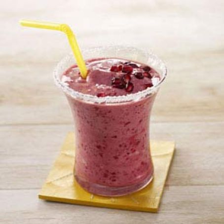Raspberry pomegranate smoothie