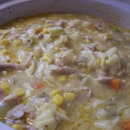 Chicken Pot Pie Stew (Slow Cooker)