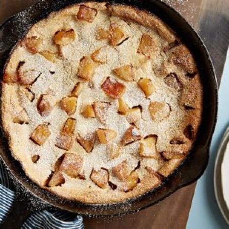 Whole-Grain Caramel Apple Oven Pancake