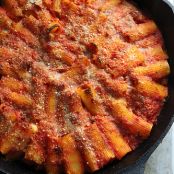 Skillet Baked Stuffed Rigatoni