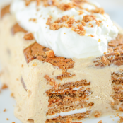 Oatmeal Creme Pie Ice Cream Cake