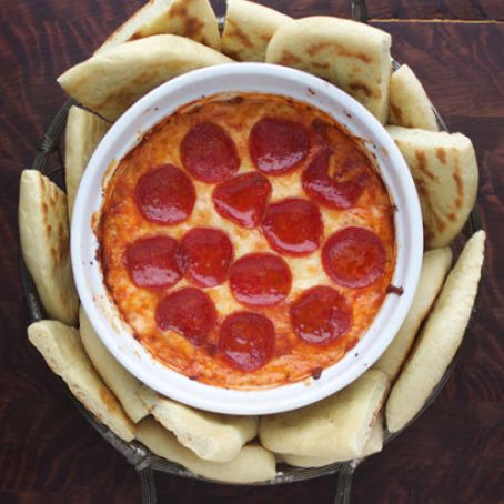 4-Layer Deep Dish Pizza Dip