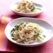 Creamy Fettuccine with Asparagus