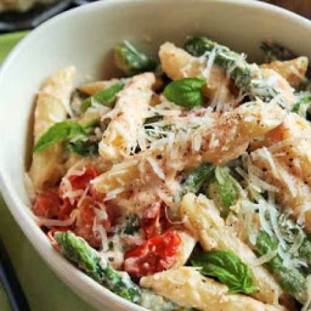 Three-Cheese Ziti with Ricotta, Asparagus and Cherry Tomatoes