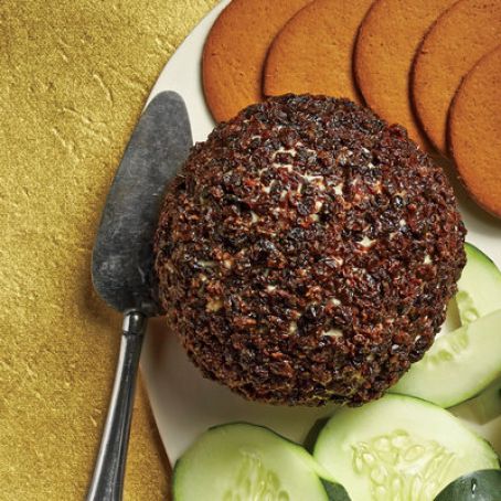 Blue Cheese-Red Currant Cheese Ball