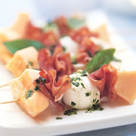 Brochettes of Melon, Prosciutto, and Fresh Mozzarella