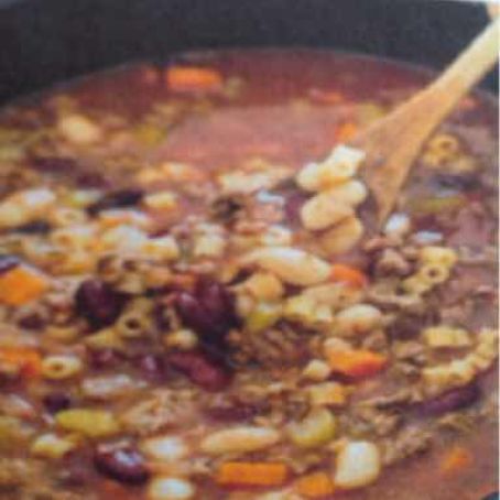 Slow cooker Pasta e Fagioli Soup