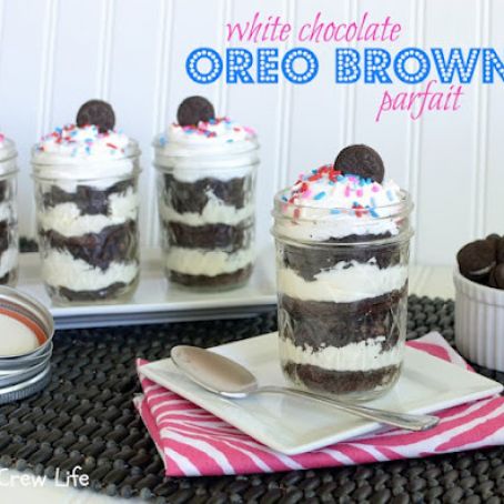 White Chocolate Oreo Brownie Parfait…