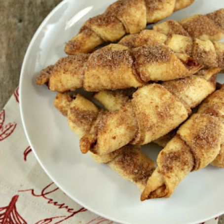 Italian Butterhorn Cookies