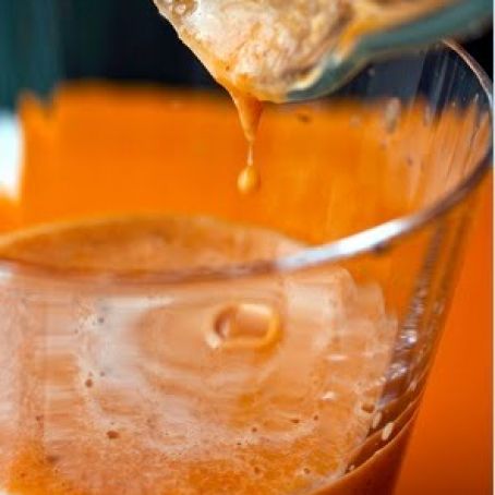 CARROT & SESAME DATE SHAKE