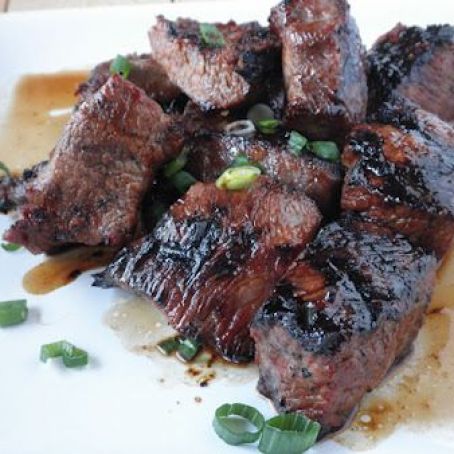 Gas-Grilled Sirloin Steak Tips