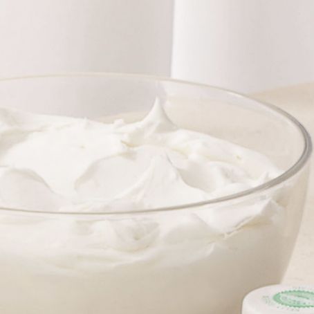 Snow White Buttercream Frosting