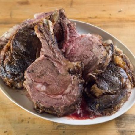 Prime Rib with Red Wine-Thyme Butter Sauce
