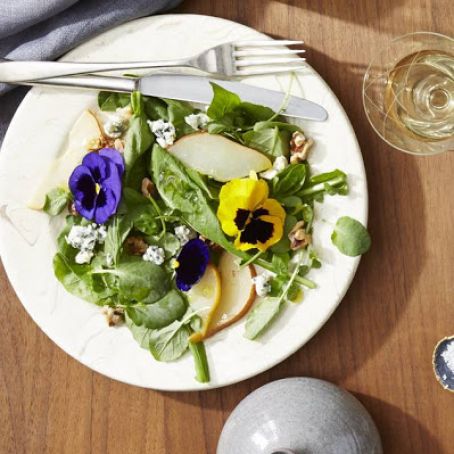 Roasted Pear & Gorgonzola Salad with Arugula, Walnuts & Wildflower Honey