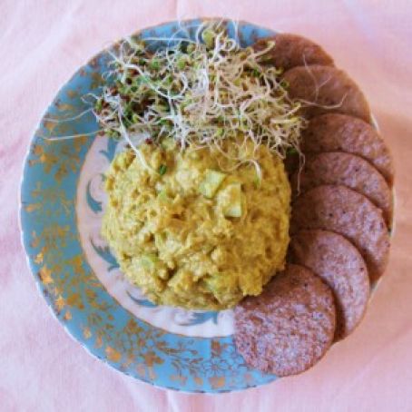 Curried Chickpea Eggless Salad