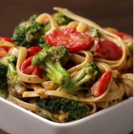 Tomato Broccoli Pesto Fettuccine