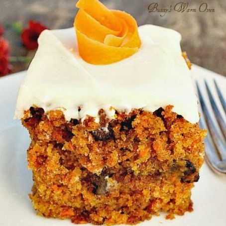 Bunny's Carrot Cake with Cream Cheese Frosting