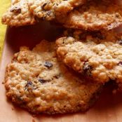 Chewy Oatmeal-Raisin Cookies