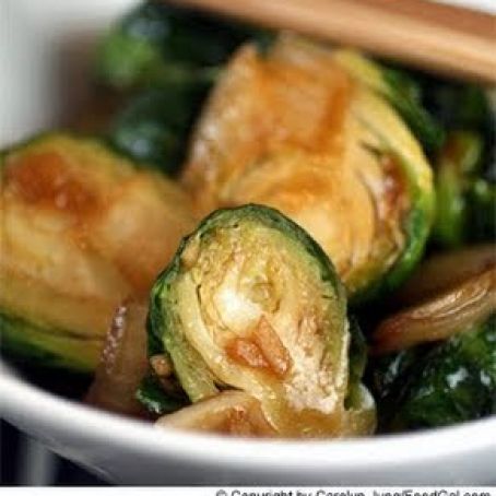 Brussel Sprout, Hoisen