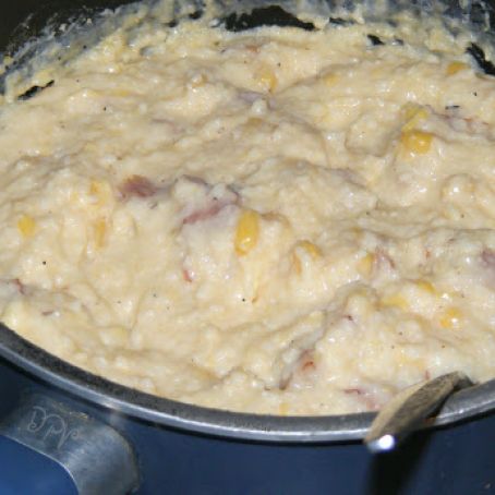 Cheesy Corn Grits w/ Country Ham