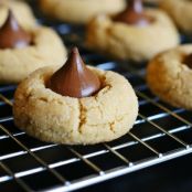 COOKIES - Peanut Butter Blossoms