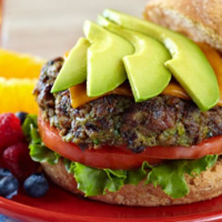 CALIFORNIA AVOCADO BEEF AND BLACK BEAN BURGER