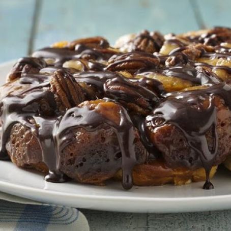 Crock Pot Turtle Monkey Bread