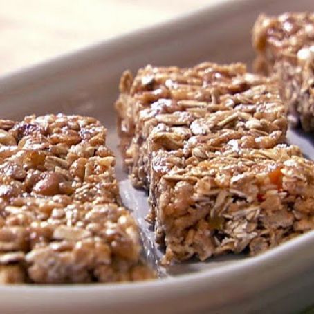 OATMEAL PEANUT BUTTER ENERGY BARS   {food tv}