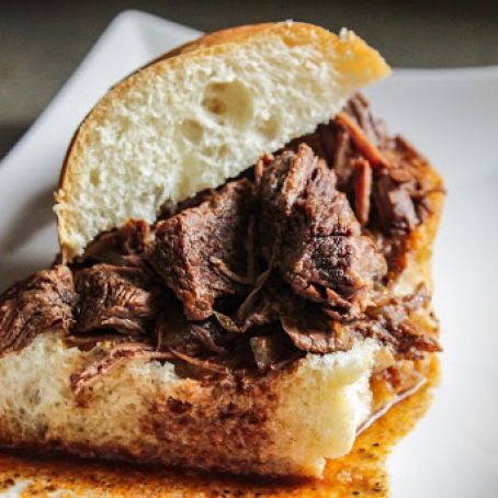 INSTANT POT HOT BEEF SANDWICH