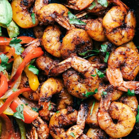 20 MINUTE SKILLET BLACKENED SHRIMP FAJITAS