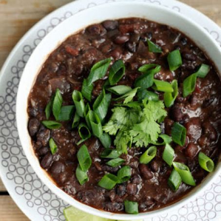 Chipotle Black Bean and Quinoa Crock-Pot Stew