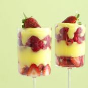 Amaretto Custard Berry Parfaits