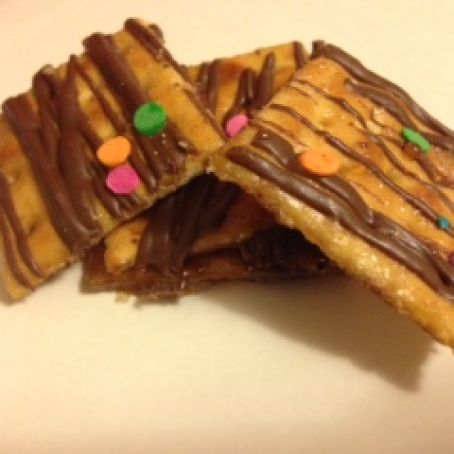bar - caramel and chocolate crackers