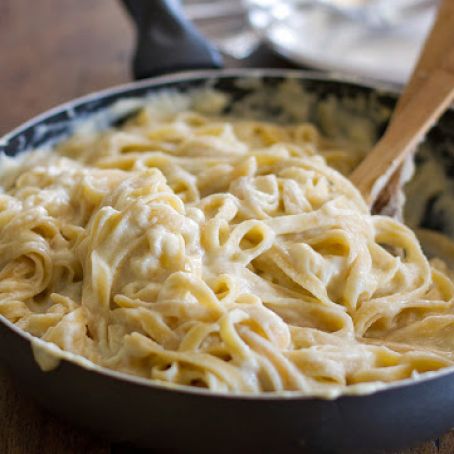 Healthy Fettuccine Alfredo
