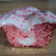 Strawberry Cupcakes with Cheesecake Filling