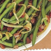 BACON BRAISED GREEN BEANS