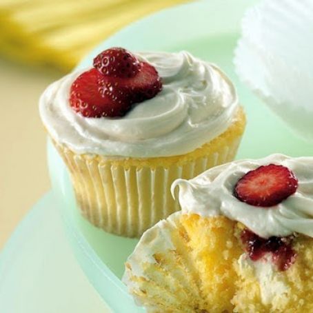 Strawberry-Cream Cheese Cupcakes