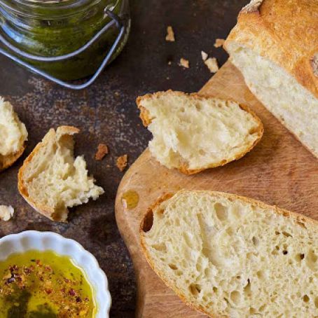 NO-KNEAD CRUSTY WHITE BREAD