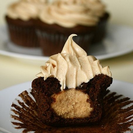 Chocolate Peanut Butter Cupcakes