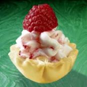 WHITE CHOCOLATE MOUSSE WITH RASPBERRY SWIRL
