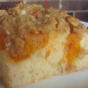 Fresh Apricot Spice Crumble Cake