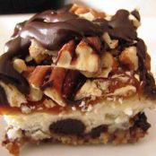 Turtle Cheesecake Bars