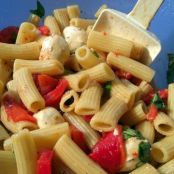 Roasted Pepper Pasta Salad