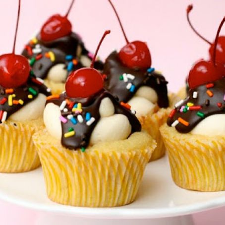 Banana Split Cupcakes
