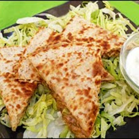 HG's Cheesy Beefy Quesadilla 	 Open Up and Say CHEESE!