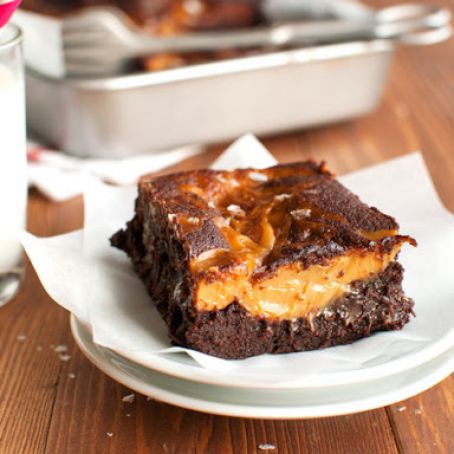 Salted Dulce de Leche Brownies
