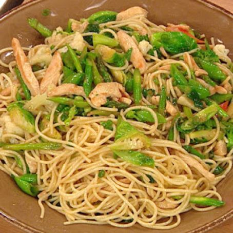 Bill Telepan's Healthy Family Lo-Mein