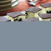 Oreo Cheesecake Bites