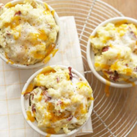 Cheesy Mashed Potato Pots
