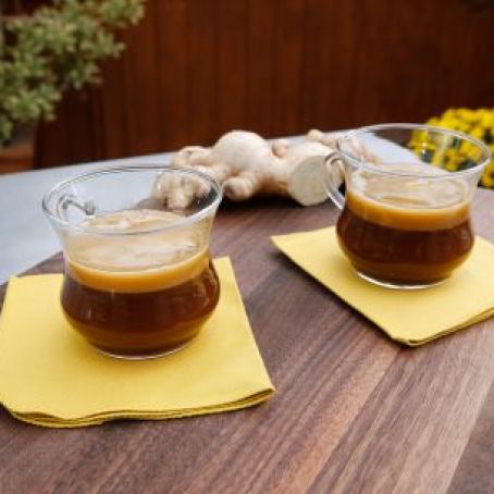 Ginger-Spiced Buttered Rum Cocktail